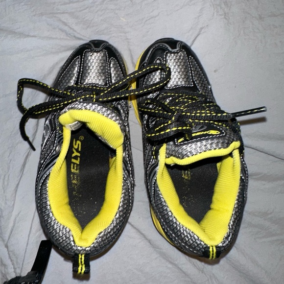 Heelys Swift Style 7973 Black Yellow Silver size youth 12 C Boys - Picture 3 of 4